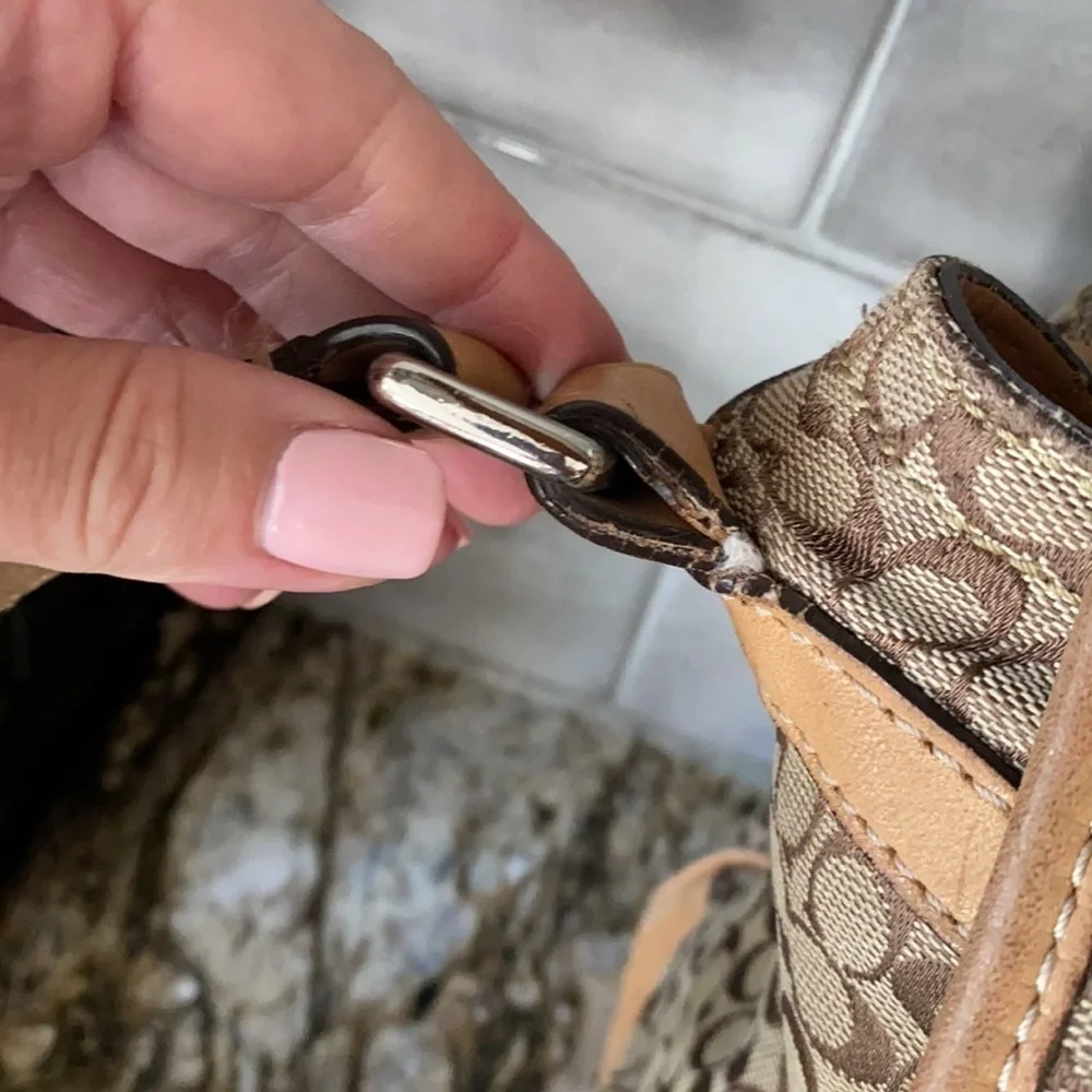 Coach Voyage Signature Messenger Bag
